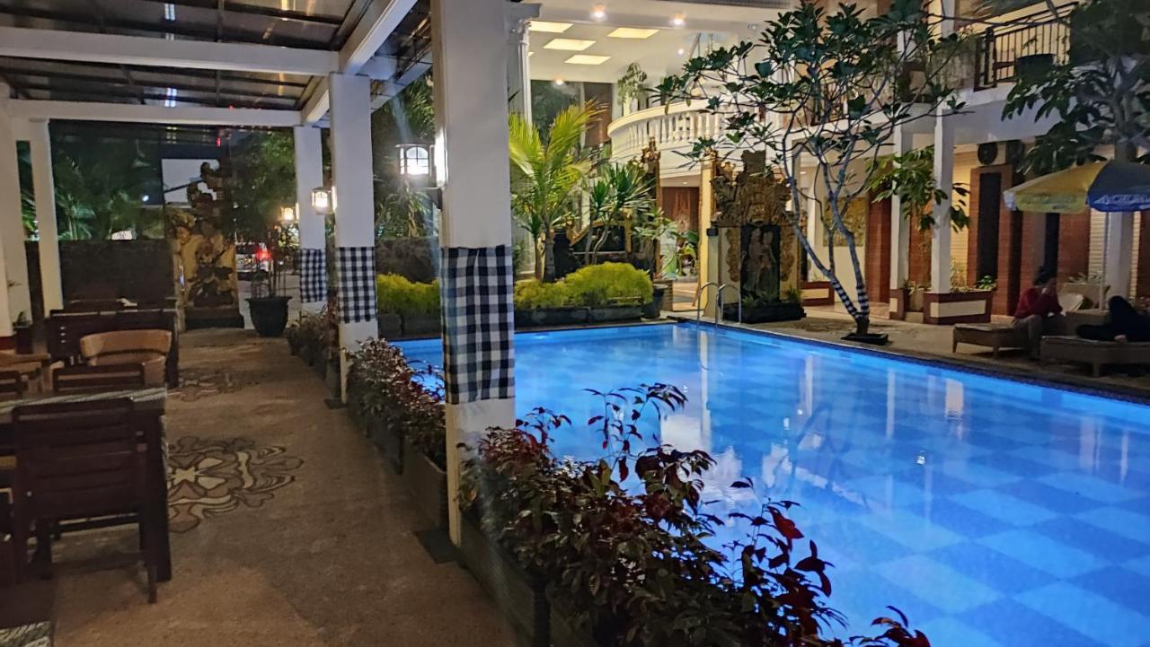 Mirabell Hotel & Convention Hall Маланг Экстерьер фото